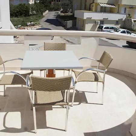 Apartments Mirage Novalja Exterior photo