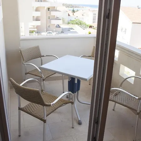 Apartments Mirage Novalja Exterior photo