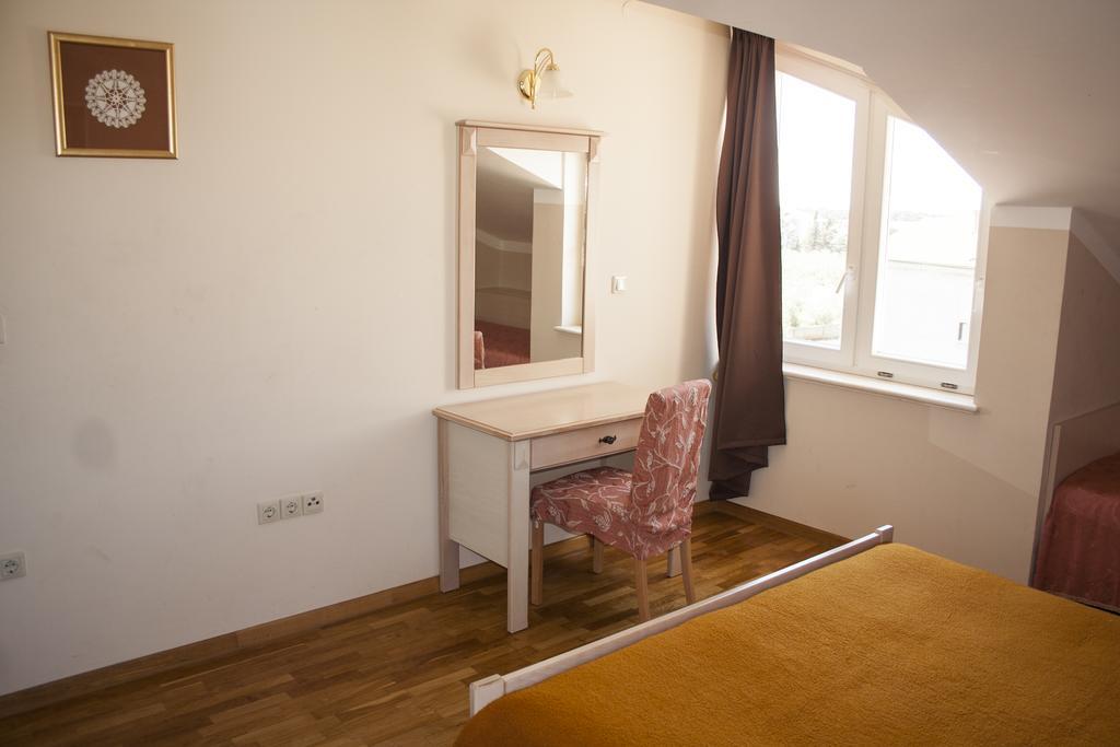 Mirage Apartment