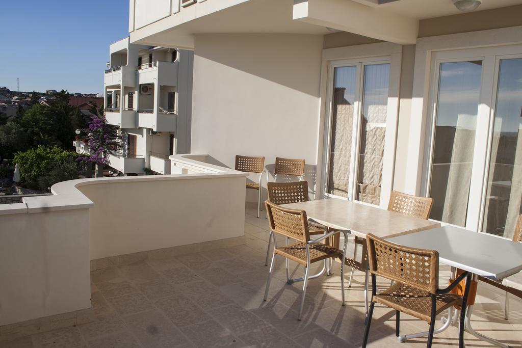 Mirage Apartment Novalja